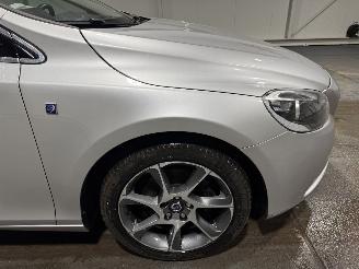 Volvo V-40 1.6T2 88kW Clima Summum picture 16