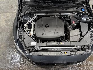 Volvo V-60 2.0T5 184kW Aut Polestar Momentum PRO Panorama picture 33