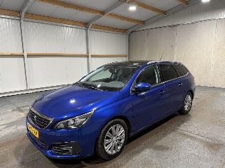 Peugeot 308 1.2PureTech 96kW Pano Blue Lease Premium picture 9
