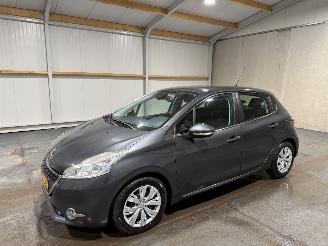 Peugeot 208 1.2VTi 60kW Clima Envy picture 9