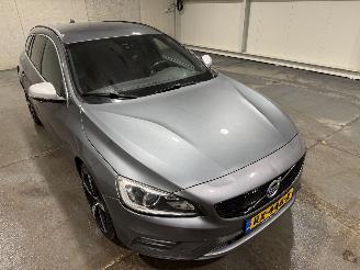 Volvo V-60 2.0D4 140kW Automaat SUMMUM picture 19