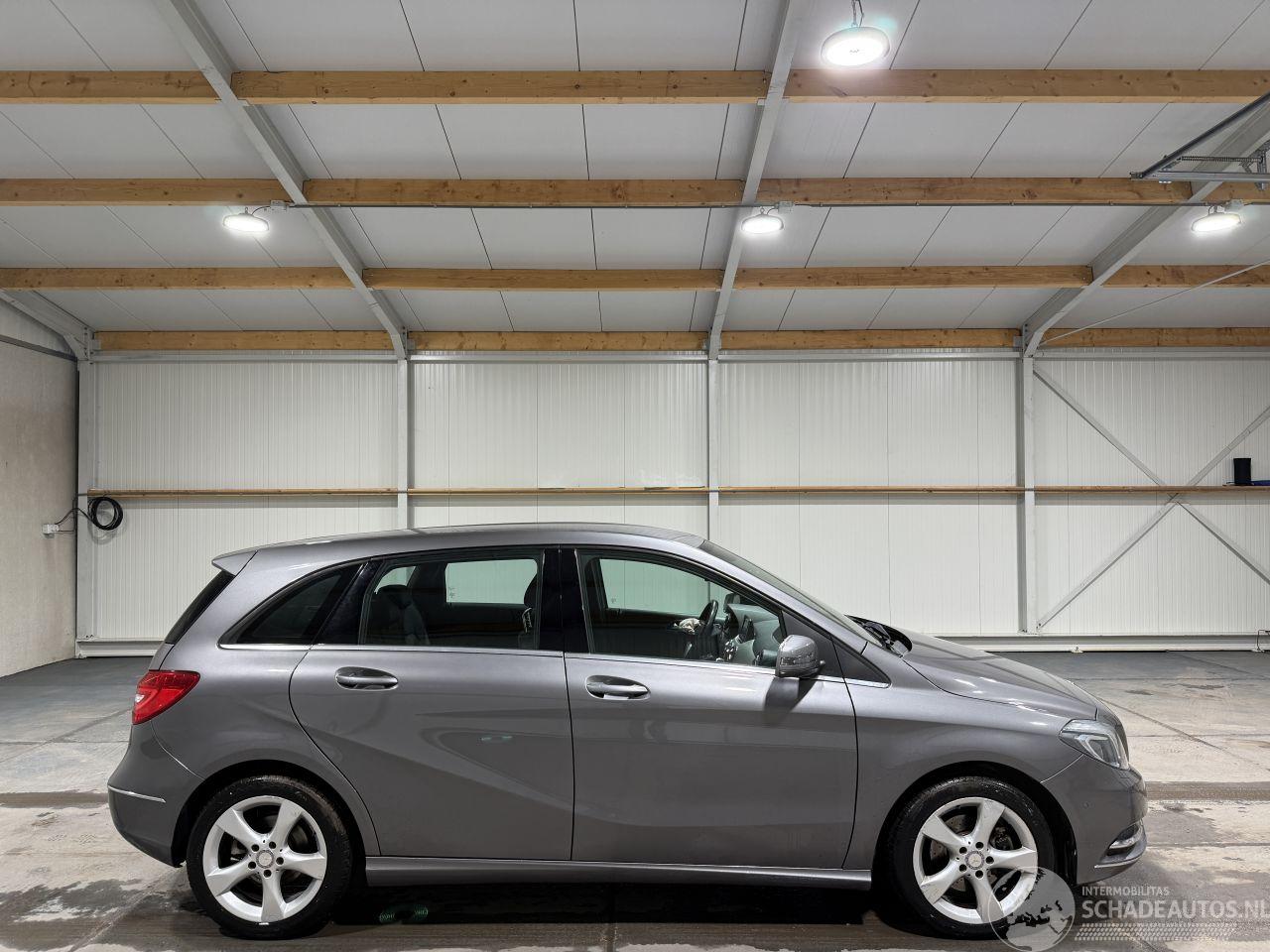 Mercedes B-klasse 180 90kW Ambition