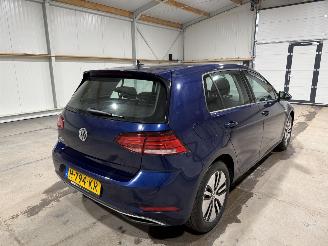Volkswagen Golf 36kWh 100kW Automaat E-Edition picture 6
