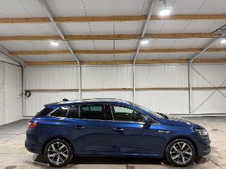 krockskadad bil auto Renault Mégane 1.2TCE 96kW Automaat BOSE 2018/6