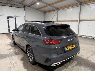 Kia Ceed 1.6GDI PHEV 77kW Automaat Pano ExecutiveLine picture 12