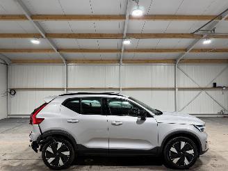 damaged passenger cars Volvo XC40 69kWh 175kW Single Motor Essential 2024/2