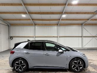 Coche accidentado Volkswagen ID.3 58kWh 150kW First Plus IQlight 2020/10