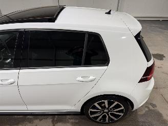 Volkswagen Golf 1.4TSI GTE 110kW Automaat Pano Connected Series picture 19
