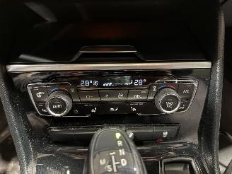 BMW 2-serie 218i 100kW Automaat Active Pano Tourer Executive picture 25