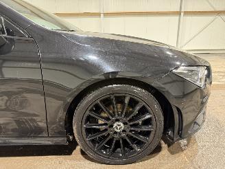 Mercedes Cla-klasse Shootingbrake 180 100kW Automaat Premium Plus picture 16