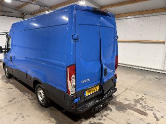 Iveco Daily 35s13V 2.3D 93kW Trekhaak H3L picture 29