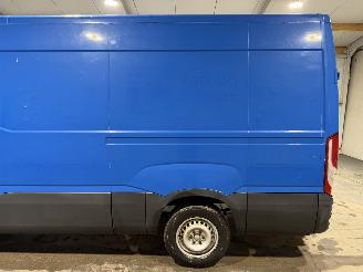 Iveco Daily 35s13V 2.3D 93kW Trekhaak H3L picture 25