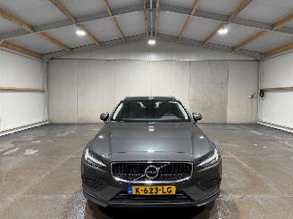 Volvo V-60 Cross Country 2.0B5 184kW Automaat AWD Pro picture 4
