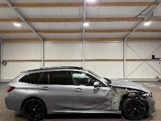 krockskadad bil auto BMW 3-serie 330e 135kW Automaat Pano 2025/6