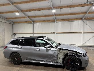 BMW 3-serie 330e 135kW Automaat Pano picture 2