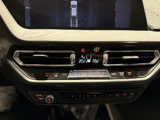 BMW 1-serie 118i 103kW Automaat Executive Edition picture 36
