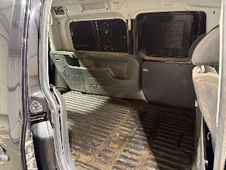 Volkswagen Caddy maxi 2.0TDI 81kW  4-  Motion   Airco Navi picture 18