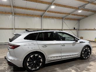 Skoda Enyaq 60 60kWh 132kW Sportline picture 5