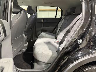 Kia EV3 58.3 kWh  150kW Plus picture 38