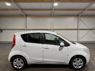 krockskadad bil auto Opel Agila 1.0 48kW Edition Airco 2011/9