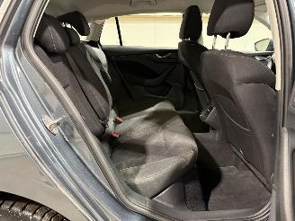 Skoda Scala 1.0TSI 81kW Sport Business picture 39