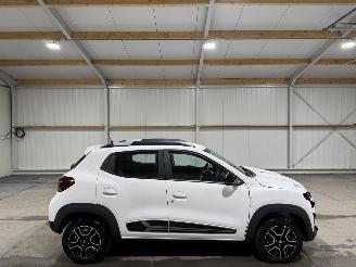  Dacia Spring 27kWh 33kW Comfort Plus Orange Pack 2022/4