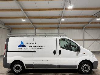 damaged commercial vehicles Opel Vivaro 2.0CDTI 66kW L2H1 2010/6