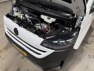 Volkswagen Transporter Electric 64kWh 100kW Life picture 27