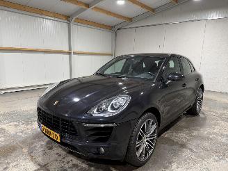Porsche Macan S 3.0D 190kW Automaat Pano picture 10
