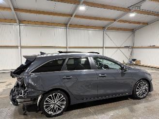 Kia Ceed 1.5T-GDi 103kW Automaat Pano GT-PlusLine picture 5