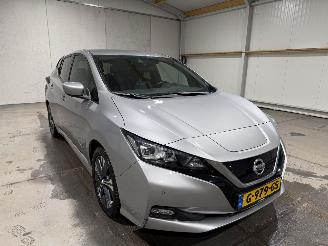 Nissan Leaf 40kWh 110kW Tekna picture 3