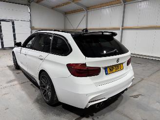 BMW 3-serie 330i 185kW Automaat High Executive picture 12