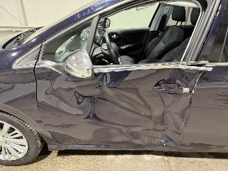 Peugeot 208 1.2PureTech 81kW Clima Allure picture 15