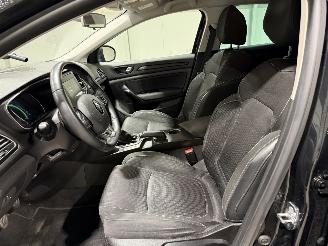 Renault Mégane 1.2TCe 96kW Limited picture 30