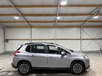 Unfallwagen Peugeot 2008 1.2PureTech 60kW Automaat Pano Active 2016/2