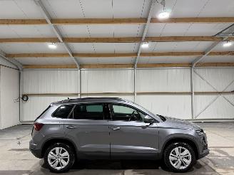 uszkodzony samochody osobowe Skoda Karoq 1.5TSI 110kW Automaat ACT Business Edition 2024/8