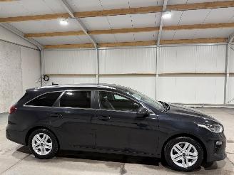 Kia Ceed 1.0T-GDI 88kW Sportswagen picture 2