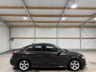 skadebil auto Audi A3 LIMOUSINE 1.6TDI 81kW Automaat Sport Line S 2016/8