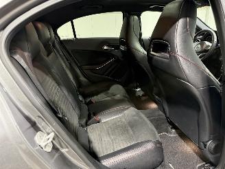 Mercedes A-klasse 180 90kW Automaat Pano Ambition picture 37