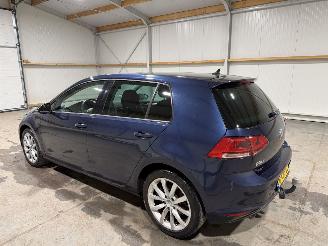 Volkswagen Golf 1.6TDI 77kW Highline Navi picture 11