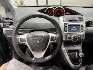 Toyota Verso 1.8VVT-i 108kW Dynamic Business 7Persoons picture 15