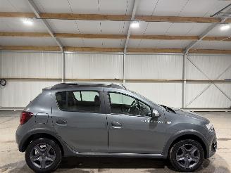 Unfallwagen Dacia Sandero 0.9TCe 66kW Automaat SL Stepway 2017/10