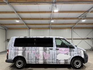 krockskadad bil auto Volkswagen Transporter 2.0TDI 62kW 9P. Airco L2H1 Trendline 9Persoons 2014/8