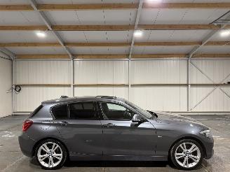 uszkodzony samochody osobowe BMW 1-serie 118i 100kW Automaat Edition M Sport Shadow High Executive 2018/5