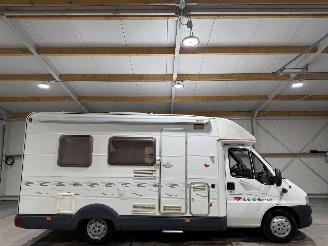 skadebil camper Roller Team  Internat. Spa Autoroller 15 2.0 62kW 2003/5
