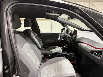 Volkswagen ID.3 58kWh 107kW Pro picture 28