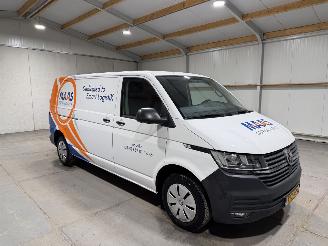 Volkswagen Transporter 2.0TDI 81kW Airco L2H1 Comfortline picture 2