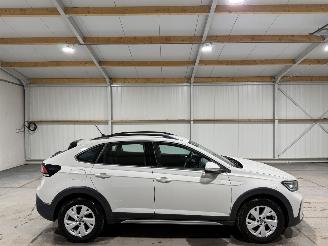 krockskadad bil auto Volkswagen Taigo 1.0TSI 81kW Automaat Life Business 2022/4