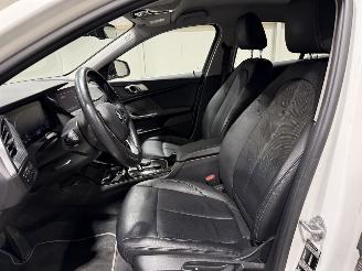 BMW 1-serie 118i 100kW Automaat High Executive picture 23