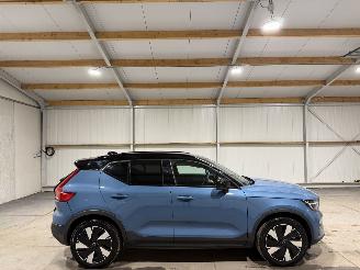Unfallwagen Volvo XC40 82kWh Extended Range 185kW Single Motor Core 2023/10